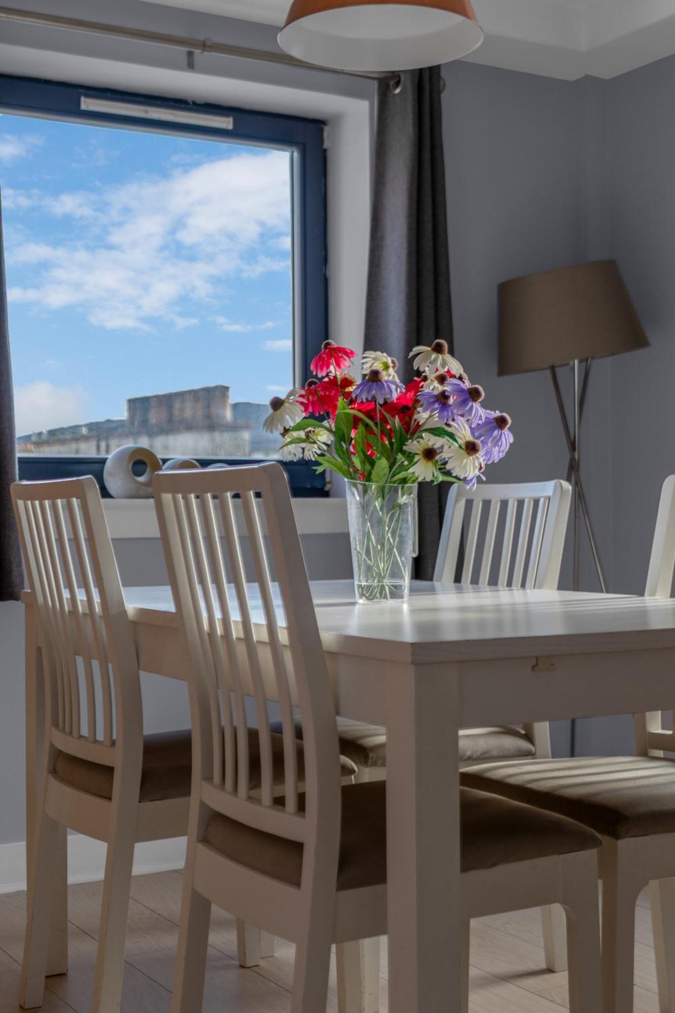 Gorgeous Old Town Hideaway Apartamento Edimburgo Exterior foto