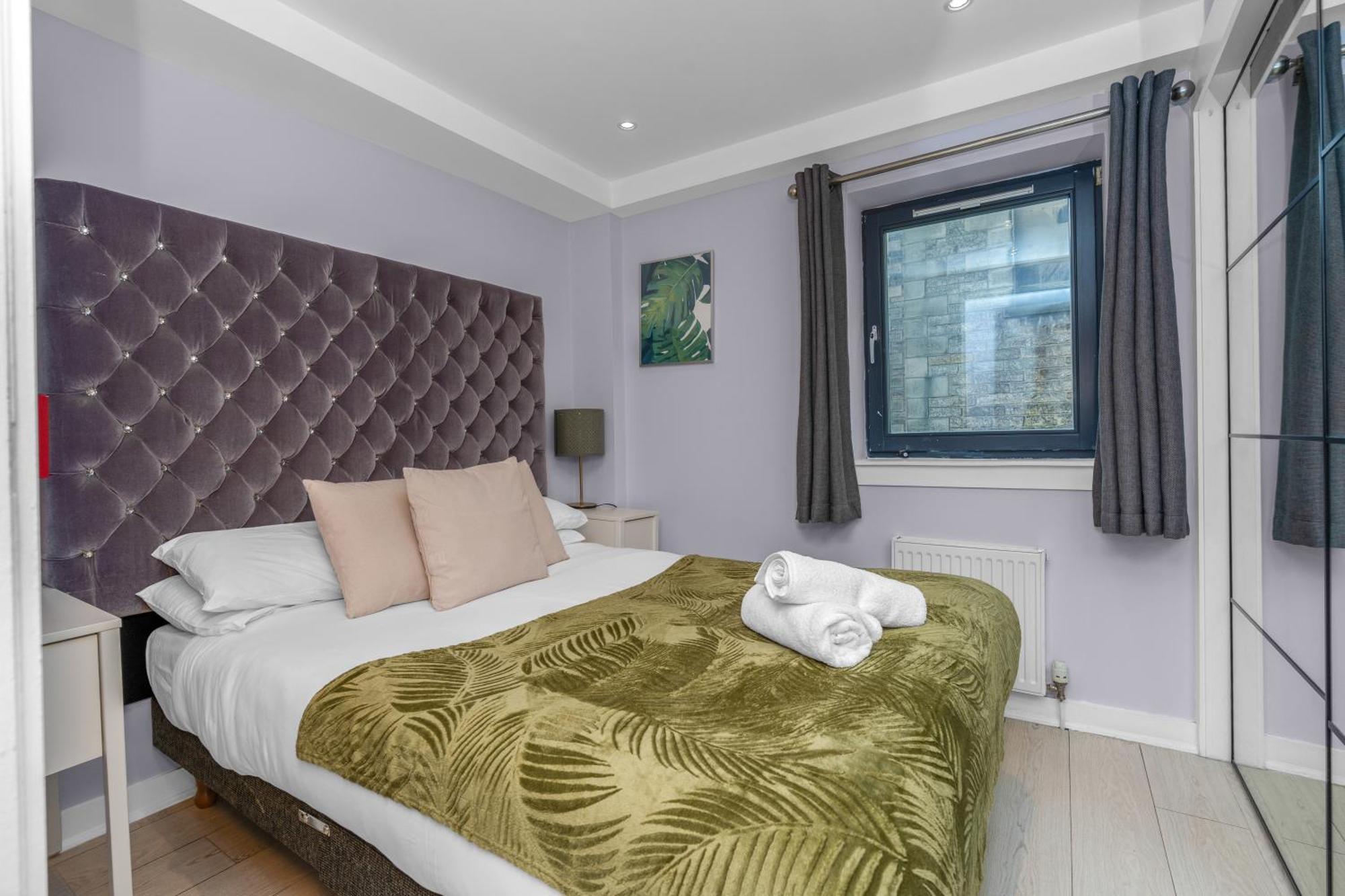 Gorgeous Old Town Hideaway Apartamento Edimburgo Exterior foto